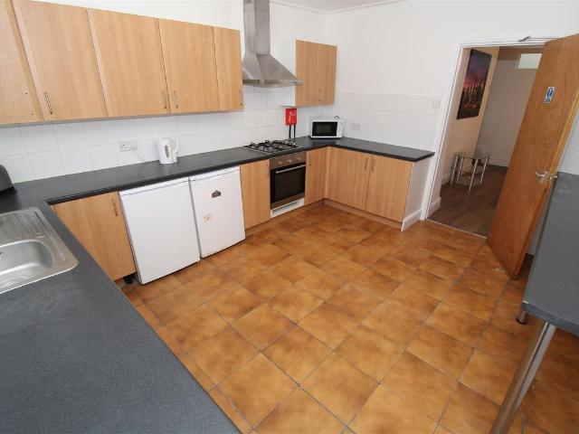 Park Street, Treforest CF37, 4 bed terraced house to rent, £1,500 pcm | PrimeLocation