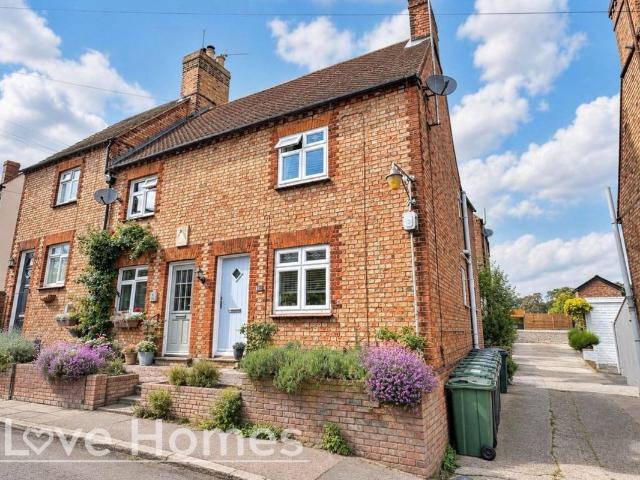 Park Street, Ampthill MK45, 3 bed end terrace house to rent, £1,450 pcm | PrimeLocation