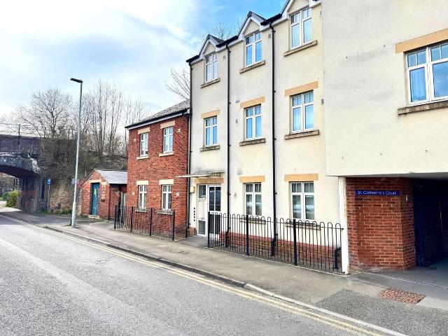 Park Street, Gloucester GL1, 2 bed property to rent, £950 pcm | PrimeLocation
