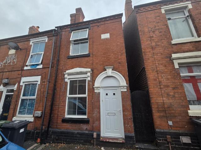 Park Street, Kidderminster DY11 2 bed terraced house to rent £795 pcm £183 pw