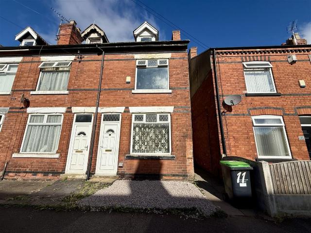 Park Street, Kirkby In Ashfield. NG17, 3 bed terraced house to rent, £775 pcm | PrimeLocation