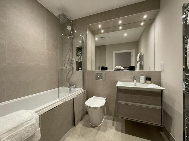 Park Street, Maidenhead, Berkshire SL6, 2 bed flat to rent, £1,650 pcm | PrimeLocation