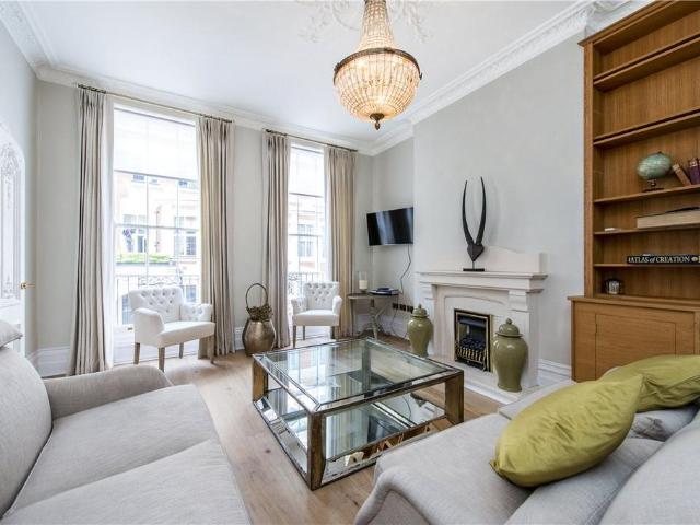 Park Street, Mayfair, London, W1K 4 bed terraced house to rent £14,083 pcm £3,250 pw