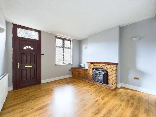 Park Street, Nuneaton CV11, 2 bed terraced house to rent, £950 pcm | PrimeLocation