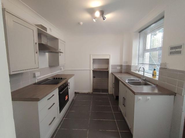 Park Street, Penrhiwceiber CF45, 3 bed terraced house to rent, £750 pcm | PrimeLocation