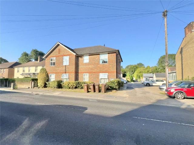 Park Street, St. Albans, Hertfordshire AL2, 2 bed flat to rent, £1,700 pcm | PrimeLocation