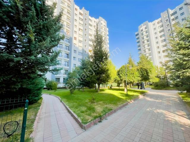 Park Sema Evlerinde Yenilenmiş, Masrafsız 3+1