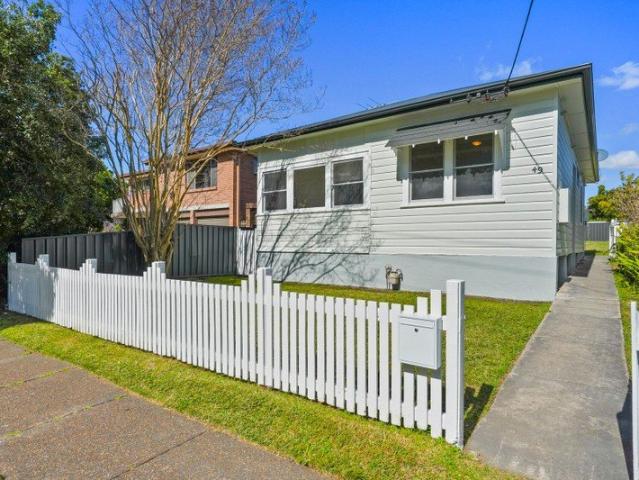 Park Side Charm in the Heart of Lambton