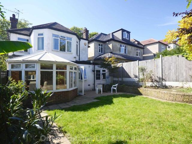 Park Side, Dollis Hill NW2, 4 bed detached house to rent, £3,800 pcm | PrimeLocation