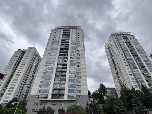 Park Vadi Evleri'nde Tam Vadi Manzaralı 4+1 Satılık Daire