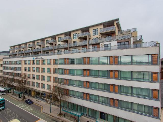 Park View, City Centre, Cardiff CF10, 2 bed flat to rent, £1,749 pcm | PrimeLocation