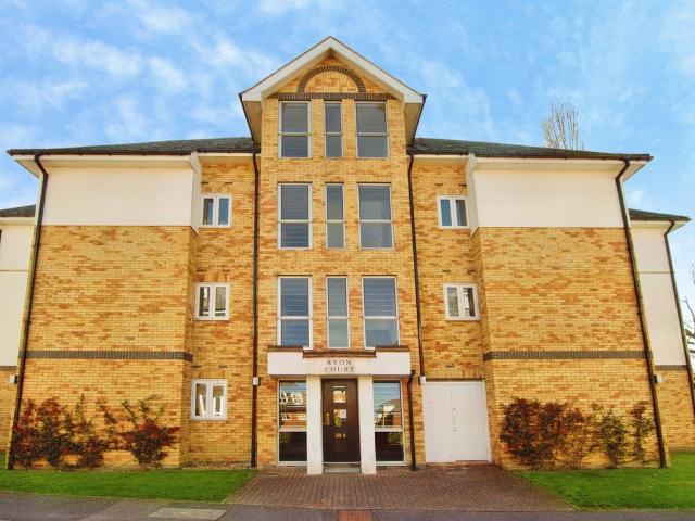 Park View Close, St Albans AL1, 1 bed flat to rent, £1,300 pcm | PrimeLocation