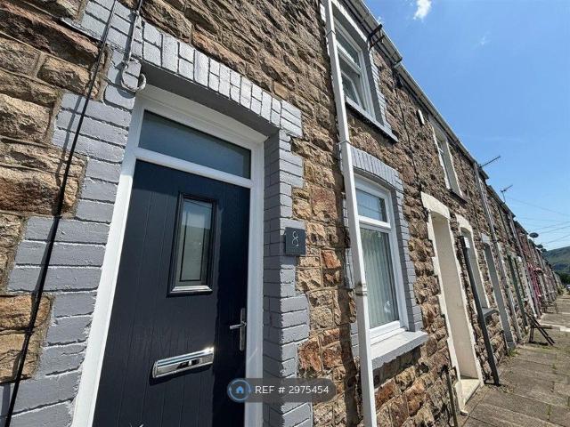 Park View, Ebbw Vale NP23, 2 bed terraced house to rent, £725 pcm | PrimeLocation