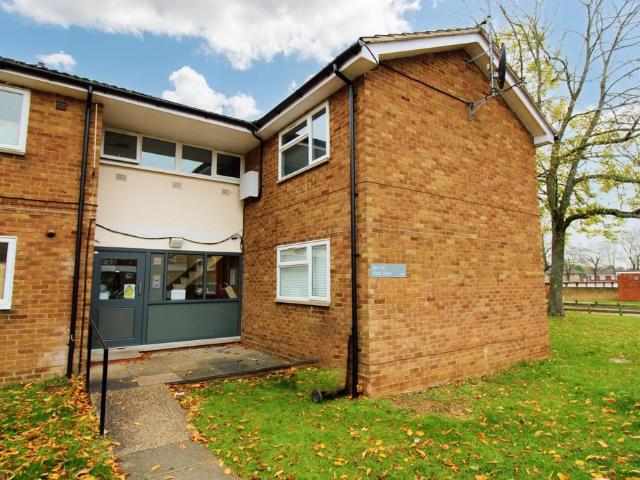 Park View, Stevenage SG2 1 bed ground floor flat to rent £1,000 pcm £231 pw