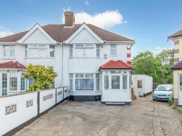 Park View, Wembley HA9, 5 bed semi detached house to rent, £3,600 pcm | PrimeLocation