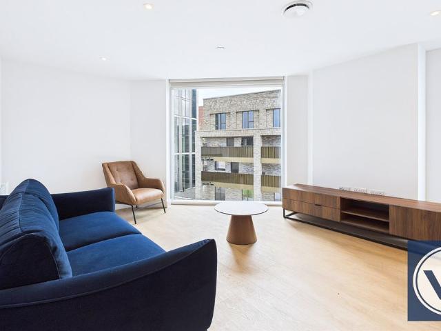 Park View, Victoria Riverside M4, 2 bed flat to rent, £1,450 pcm | PrimeLocation