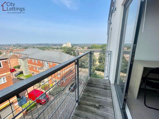 Park West, Canning Circus NG7, 2 bed flat to rent, £1,185 pcm | PrimeLocation