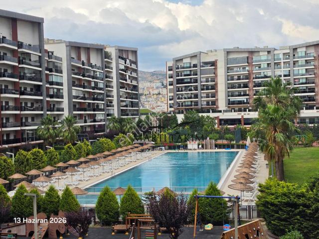 Park Yaşam Ataşehir Site Komşunuz Aytuğ Türkeköle 1+1 Manzaralı