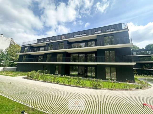 Parkappartement met 3 slps en ondergrondse staanplaats