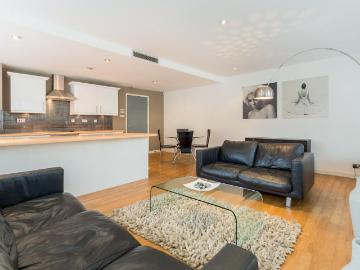 Parkgate 2 Bed Bills Inc, City. 2 bed flat to rent £1,781 pcm £411 pw