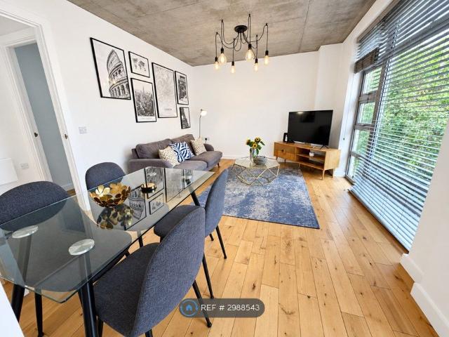 Parkgate, London N1, 2 bed flat to rent, £3,050 pcm | PrimeLocation
