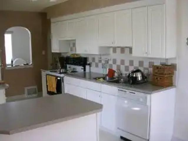 Parkdale Bungalow With Finished Basement