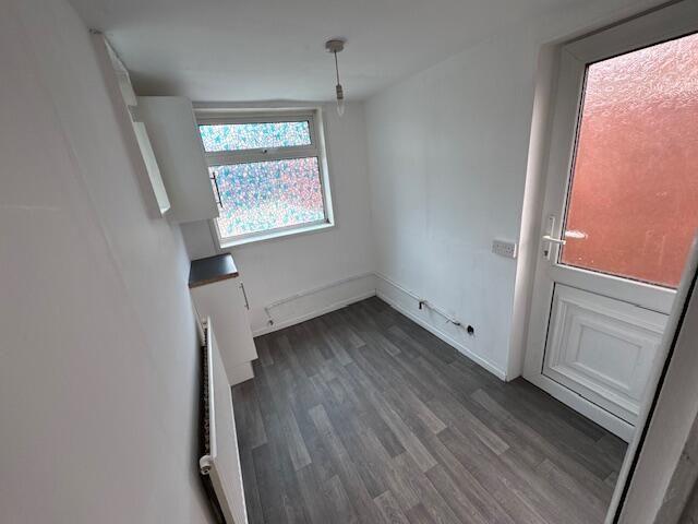 Parker Drive, Leicester LE4, 3 bed semi detached house to rent, £1,350 pcm | PrimeLocation