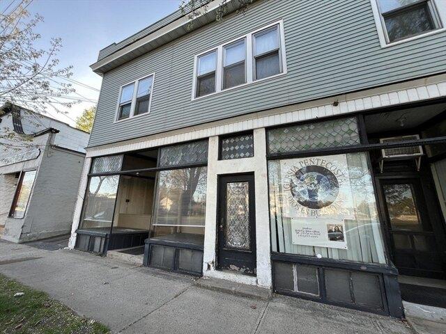 Parker St, Springfield, Home For Sale