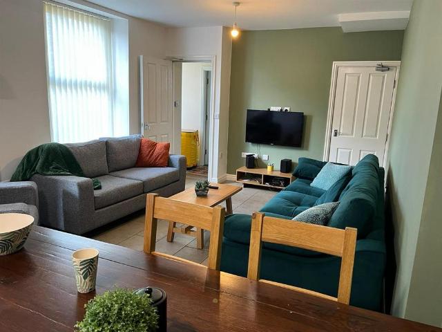 Parker Street, Lancaster LA1 6 bed private hall to rent £607 pcm £140 pw