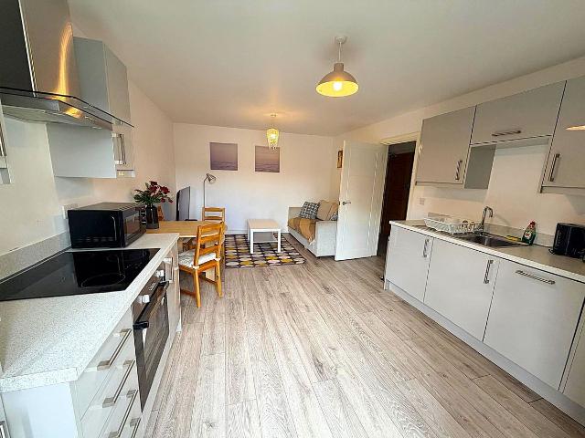 Parker Street, Royal Dock, London E16, 1 bed flat to rent, £1,750 pcm | PrimeLocation