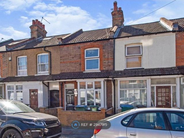 Parker Street, Watford WD24, 2 bed terraced house to rent, £1,800 pcm | PrimeLocation