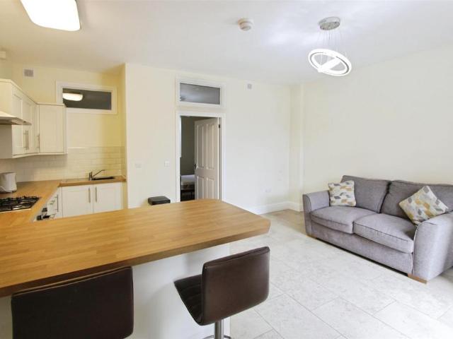 Parkers Lane, Sheffield 1 bed house to rent £995 pcm £230 pw