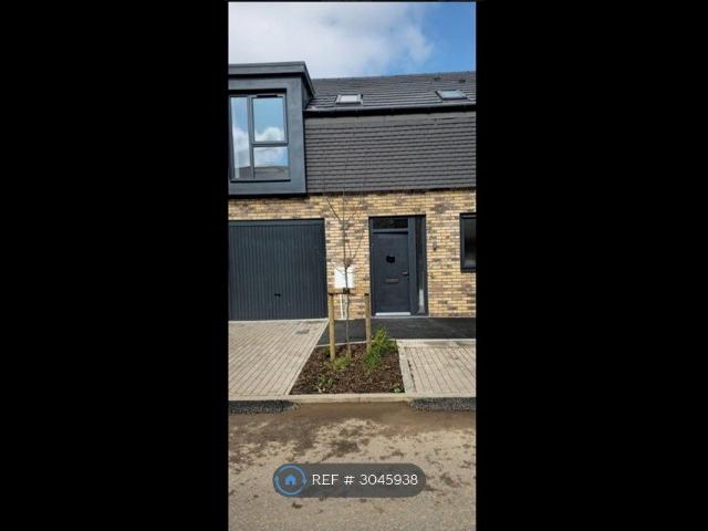 Parkes Avenue, Birmingham B12, 4 bed terraced house to rent, £2,300 pcm | PrimeLocation