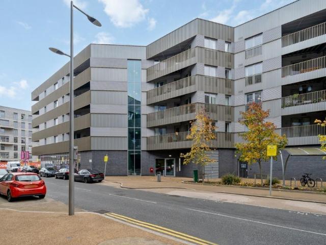 Parkes Street, London E20 1 bed flat to rent £2,329 pcm £537 pw