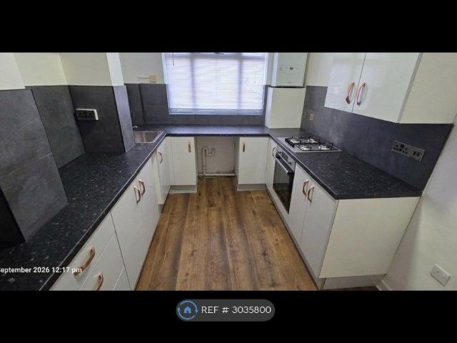 Parkfield Road, Wolverhampton WV4, 2 bed terraced house to rent, £900 pcm | PrimeLocation