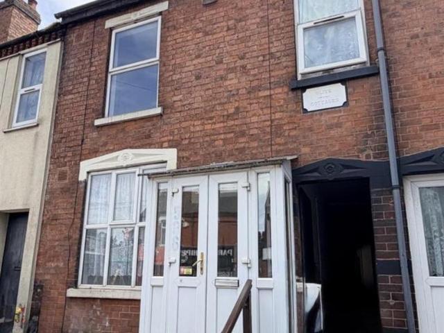 Parkfield Road, Wolverhampton 2 bed terraced house to rent £950 pcm £219 pw
