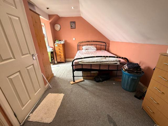 Parkfield Road, Feltham TW13, 5 bed semi detached bungalow to rent, £3,500 pcm | PrimeLocation