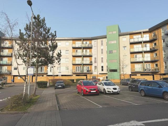 Parkhouse Court, Hatfield AL10, 1 bed property to rent, £1,400 pcm | PrimeLocation