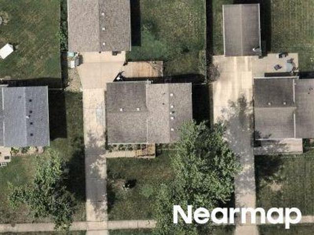 Parkhill Dr