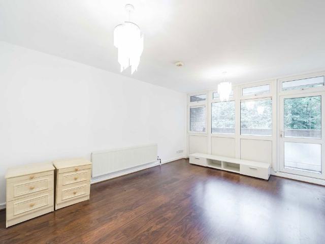 Parkhurst Road, Kentish Town N7, 2 bed maisonette to rent, £2,300 pcm | PrimeLocation