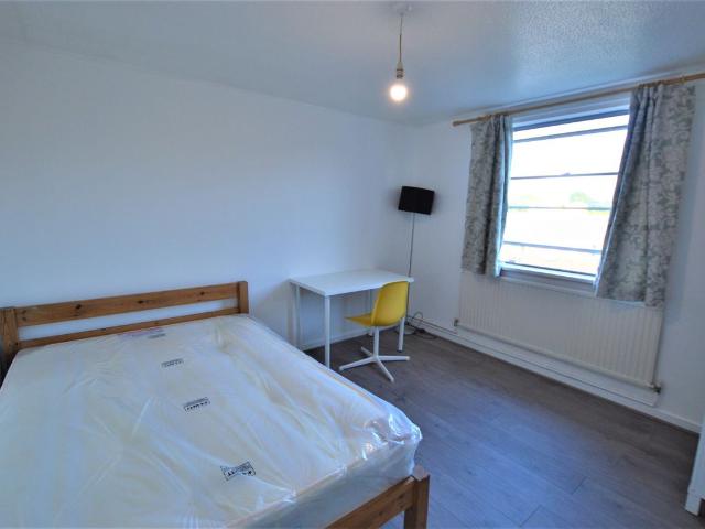 Parkhurst Road, London N7, 4 bed flat to rent, £3,850 pcm | PrimeLocation