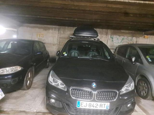 Parking au 2 éme sous sol d'un immeuble rue de Charenton