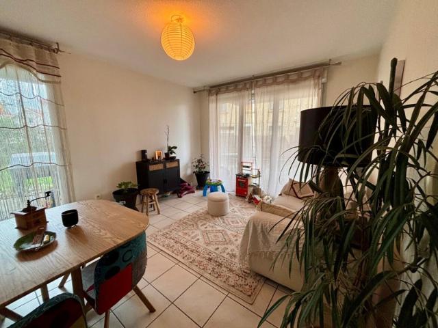 Parking + Appartement