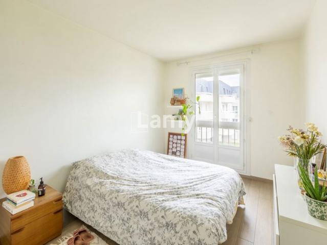 Parking + Appartement