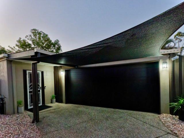 Parkland Privacy, Effortless Living & an Impressive Home Cinema