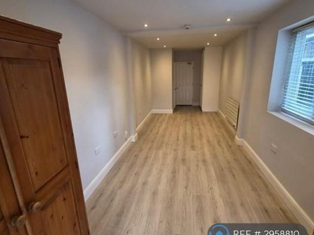Parkland Road, London, N22 1 bed in a house share to rent £1,095 pcm £253 pw