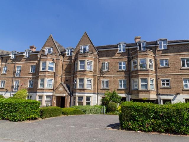 Parklands Court, 164 Edgware Way HA8, 1 bed flat to rent, £1,850 pcm | PrimeLocation