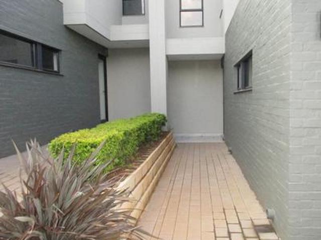 parklands apartment to rent