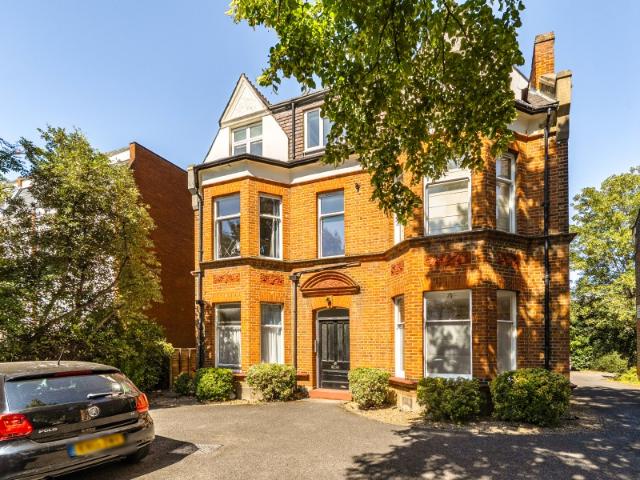 Parklands, Surbiton 3 bedrooms Property for lettings Seymours