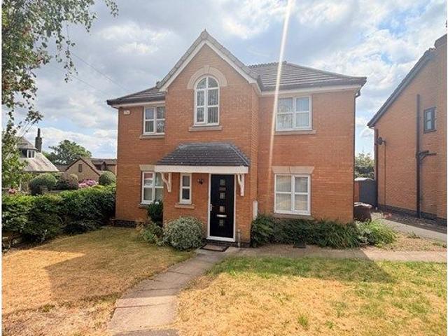 Parkmere Close, Bradford BD4, 4 bed detached house to rent, £1,500 pcm | PrimeLocation